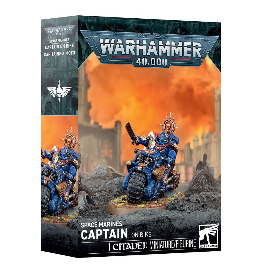 Warhammer 40K: Space Marines: Captain On Bike